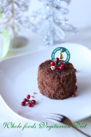 valentain cake web.jpg